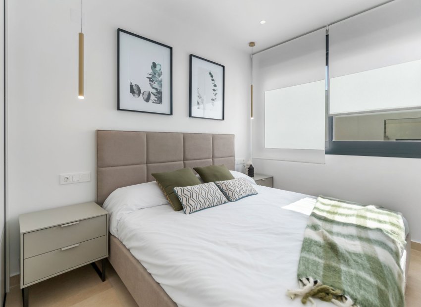 Nouvelle construction - Bungalow-Appartement -
Torrevieja