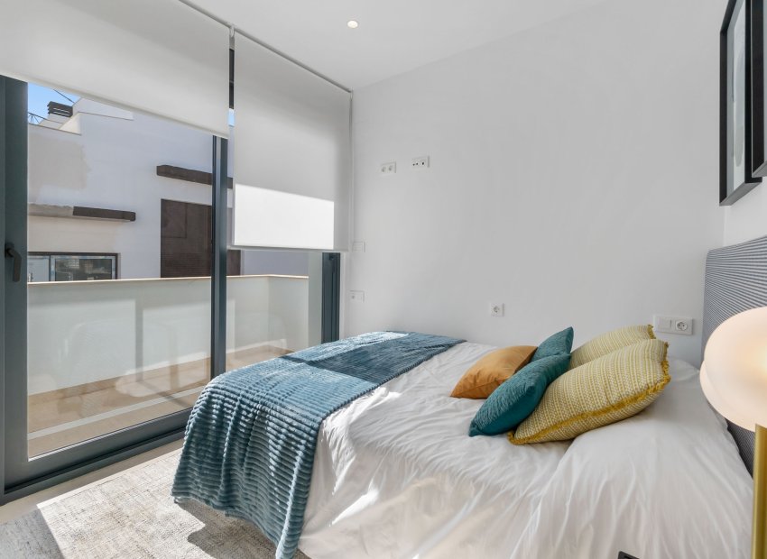 Nouvelle construction - Bungalow-Appartement -
Torrevieja