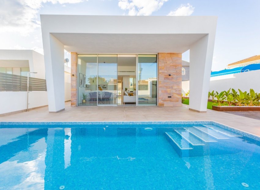 Nouvelle construction - terraced -
Torrevieja