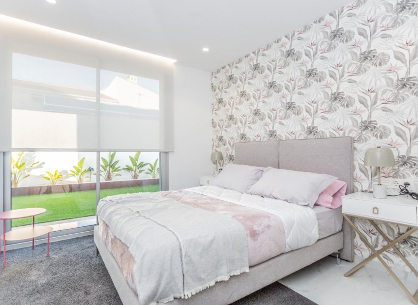 Nouvelle construction - terraced -
Torrevieja