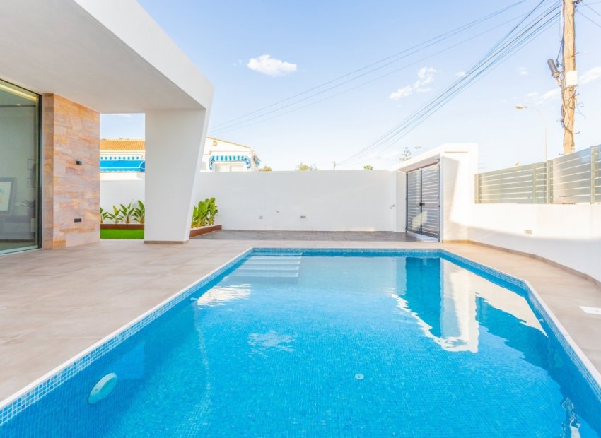 Nouvelle construction - terraced -
Torrevieja