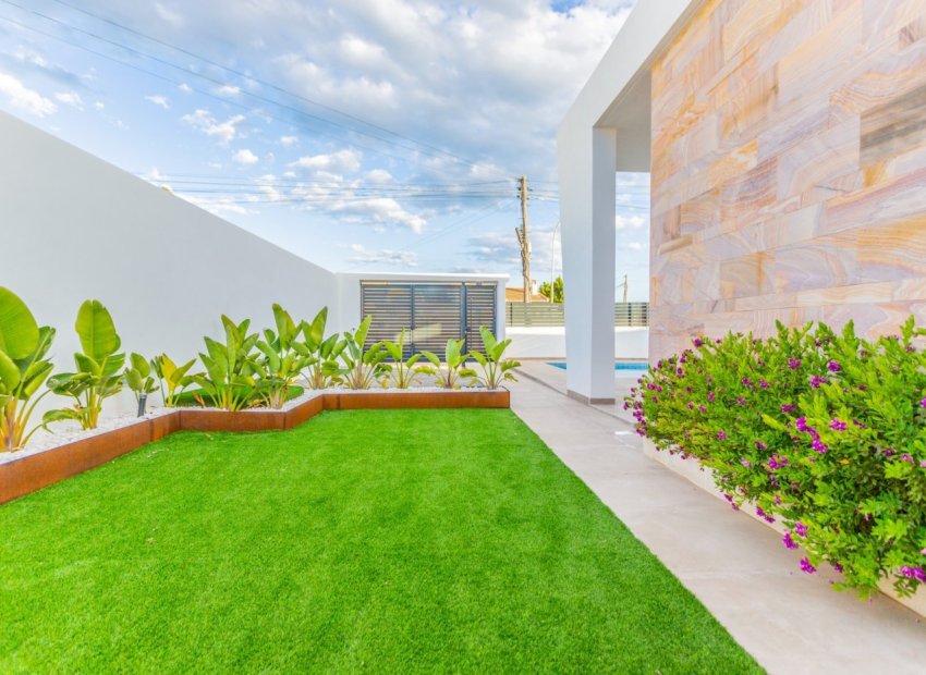 Nouvelle construction - terraced -
Torrevieja