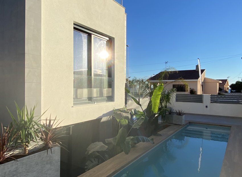 Nouvelle construction - Villa individuelle -
La Mata