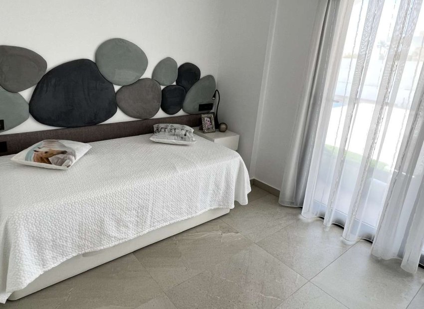 Nouvelle construction - Villa individuelle -
Rojales