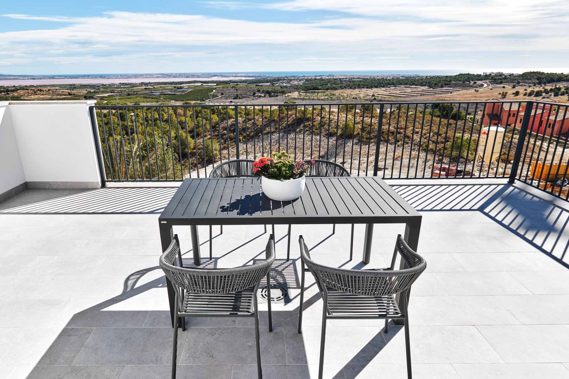 Nouvelle construction - Villa individuelle -
San Miguel de Salinas