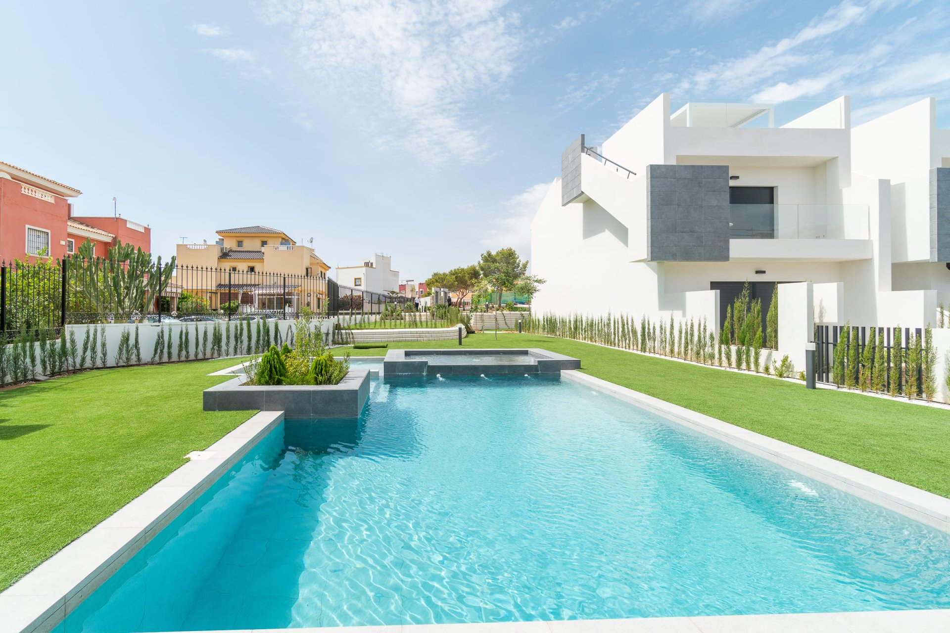 Nybygg - Bungalow-Leilighet -
Torrevieja