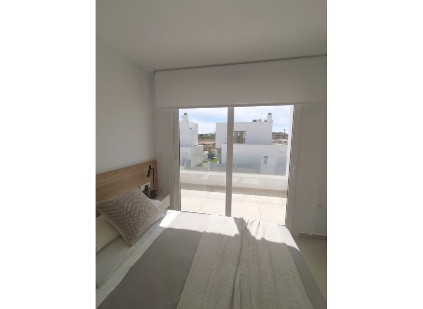 Nybygg - Frittliggende villa -
Entrenaranjos