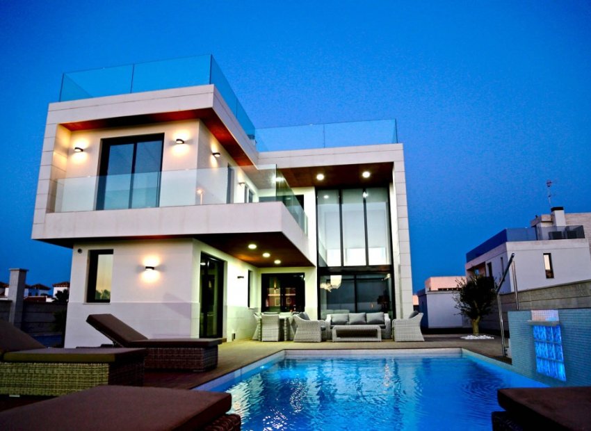 Nybygg - Frittliggende villa -
Orihuela Costa - Dehesa de Campoamor