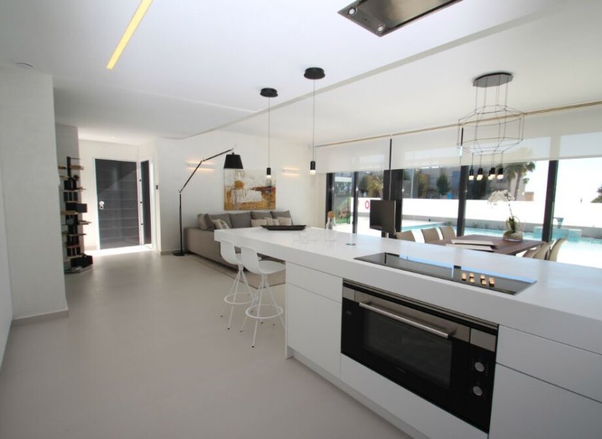 Nybygg - Frittliggende villa -
San Miguel de Salinas