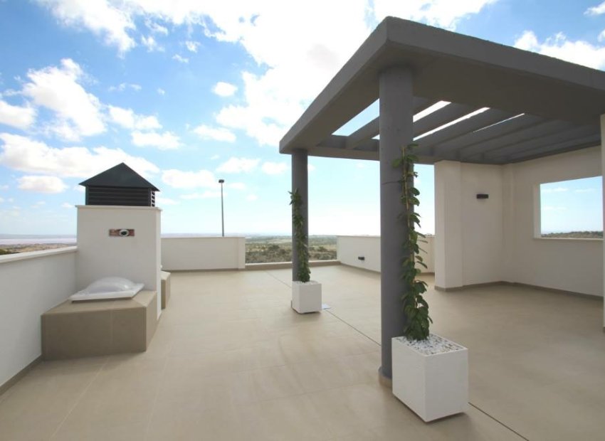 Nybygg - Frittliggende villa -
San Miguel de Salinas