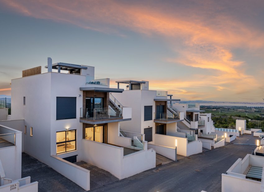 Nybyggnation - Bungalow-Lägenhet -
San Miguel de Salinas