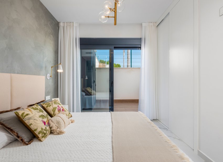 Nybyggnation - Bungalow-Lägenhet -
San Miguel de Salinas