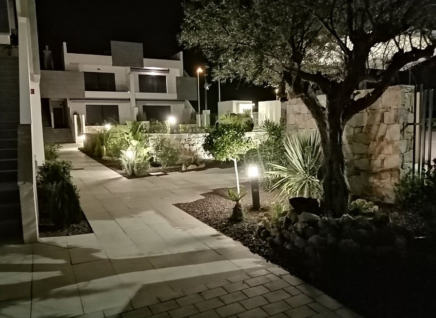 Nybyggnation - Bungalow-Lägenhet -
Torrevieja