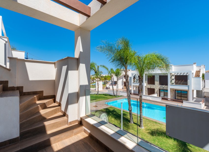 Nybyggnation - Bungalow-Lägenhet -
Torrevieja
