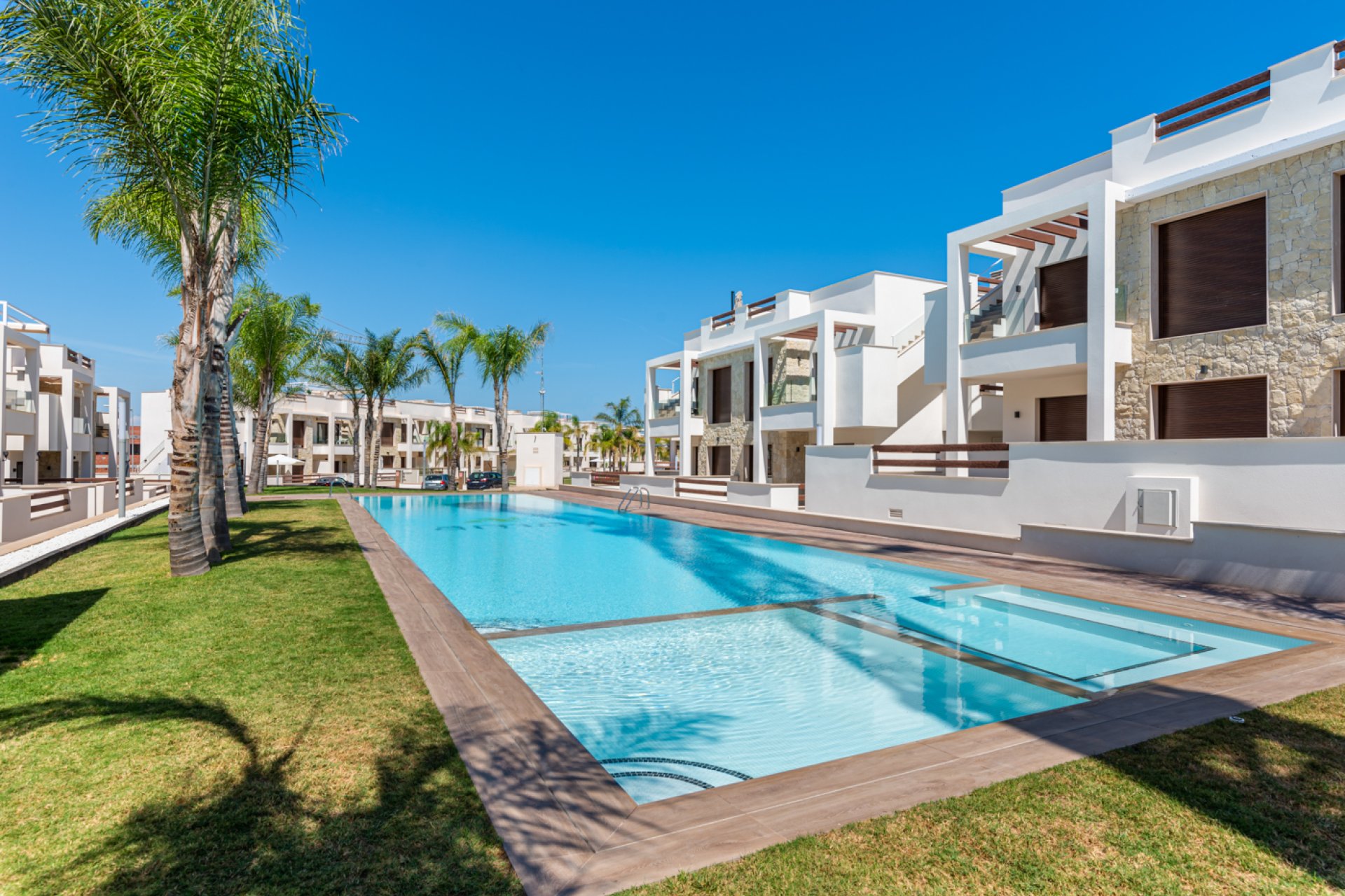 Nybyggnation - Bungalow-Lägenhet -
Torrevieja