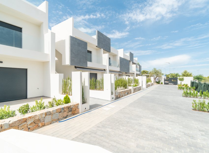 Nybyggnation - Bungalow-Lägenhet -
Torrevieja