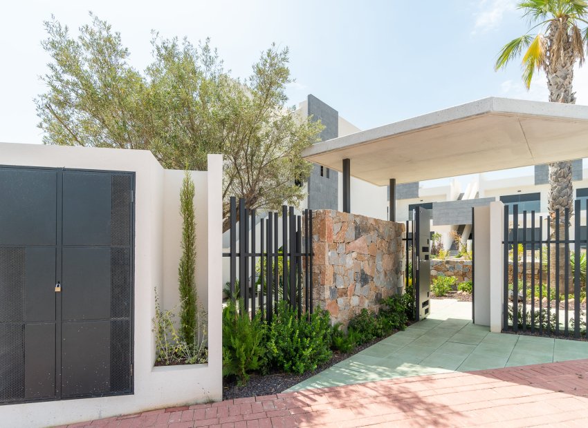 Nybyggnation - Bungalow-Lägenhet -
Torrevieja