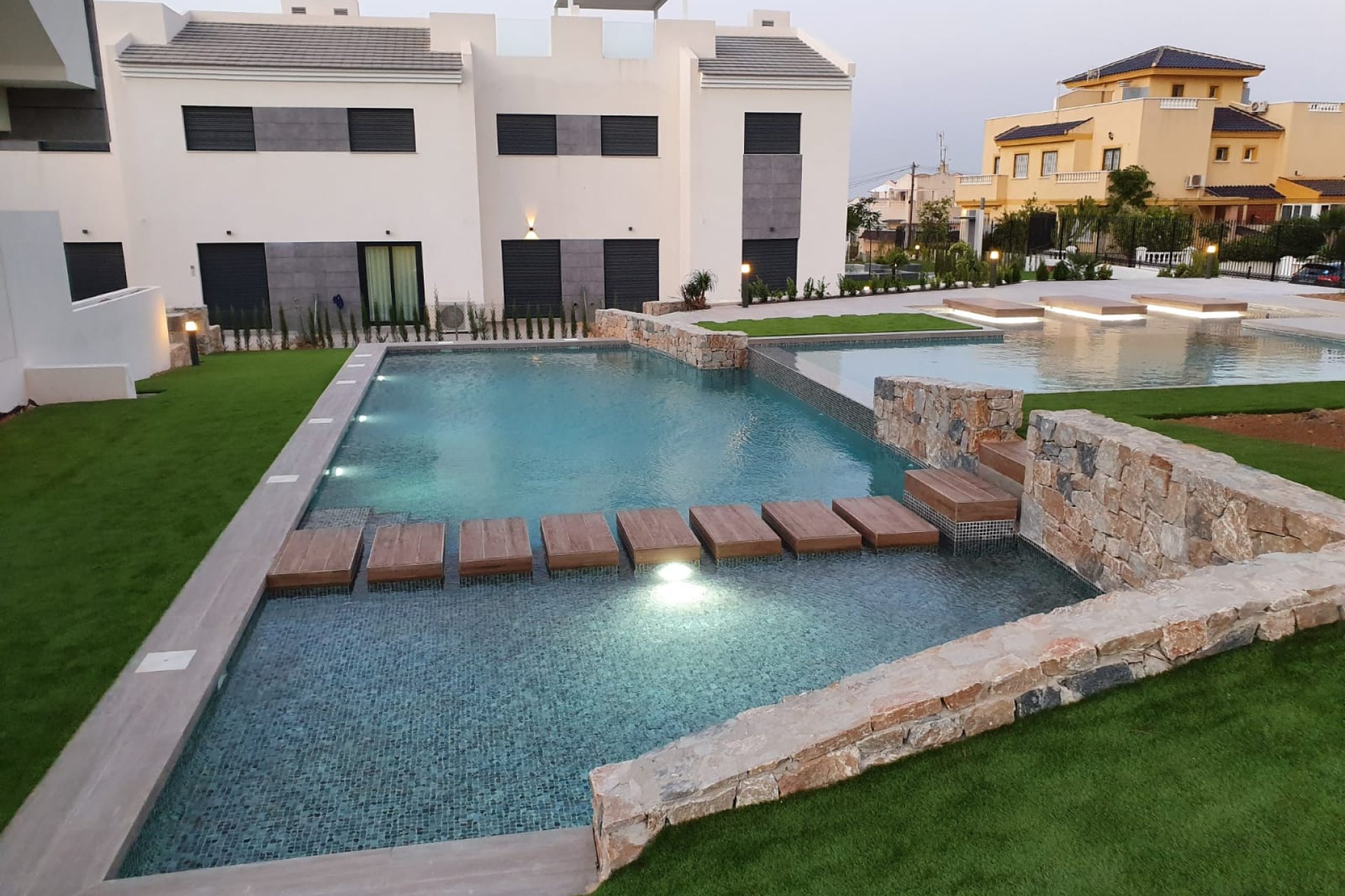 Nybyggnation - Bungalow-Lägenhet -
Torrevieja