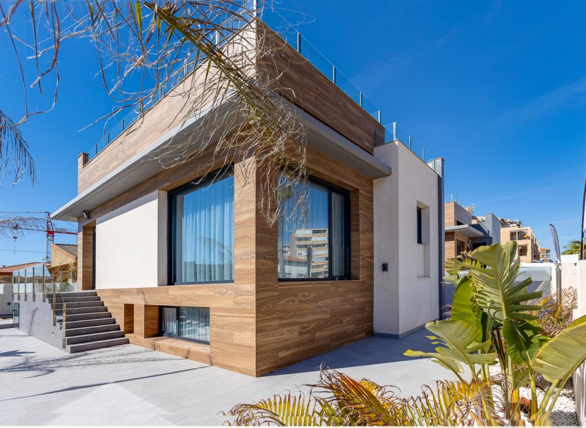 Nybyggnation - Fristående villa -
La Mata