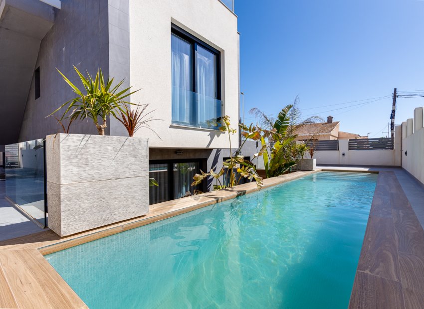 Nybyggnation - Fristående villa -
La Mata