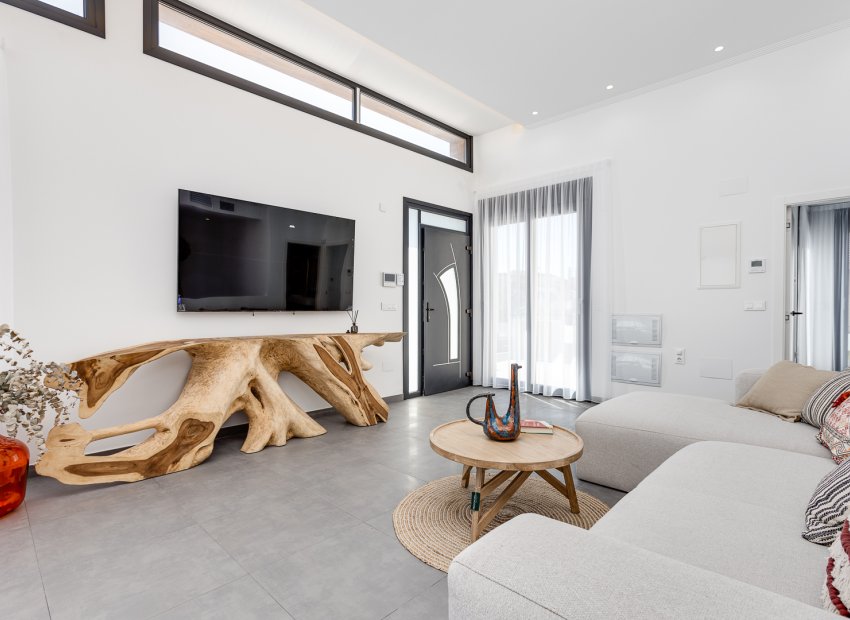 Nybyggnation - Fristående villa -
La Mata