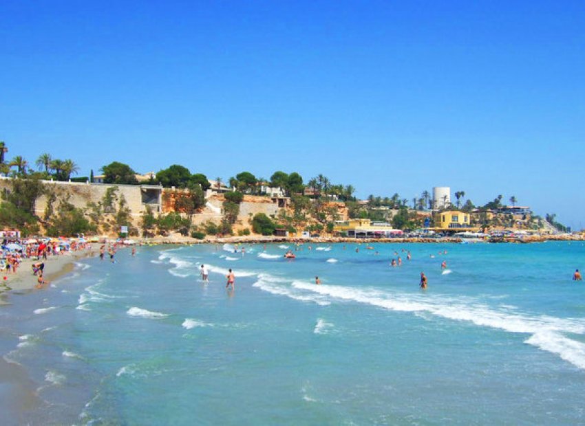 Obra nueva - Apartamento / Piso -
Cabo Roig