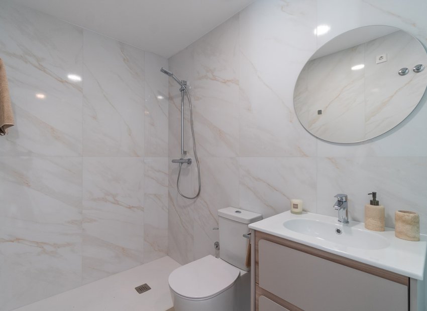 Obra nueva - Apartamento / Piso -
Orihuela Costa - Playa Flamenca