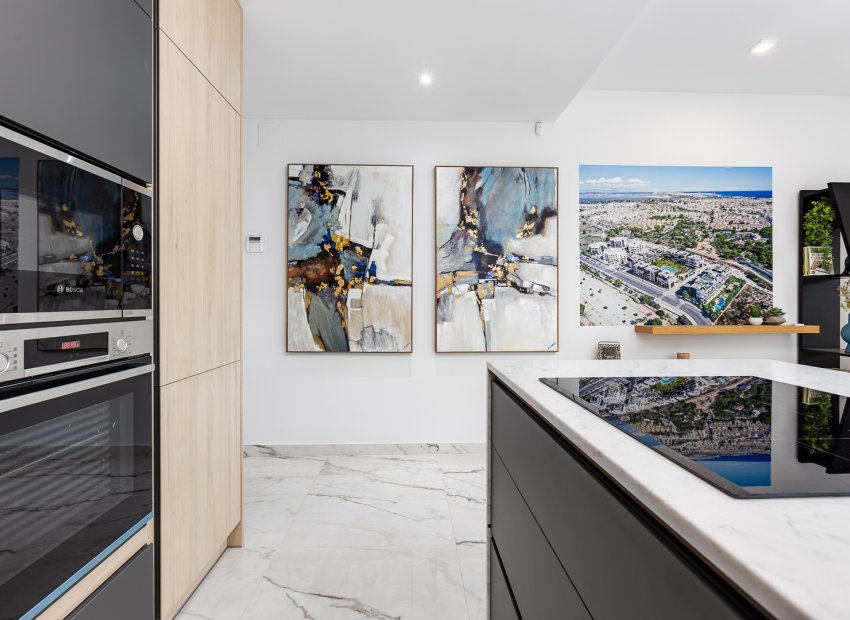 Obra nueva - Apartamento / Piso -
Torrevieja