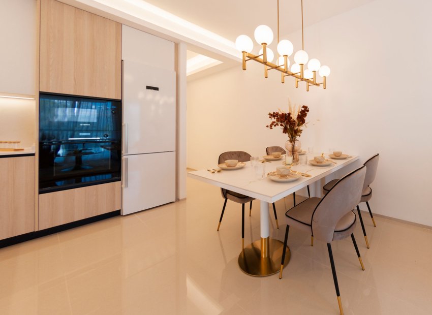 Obra nueva - Bungalow-Piso -
Rojales