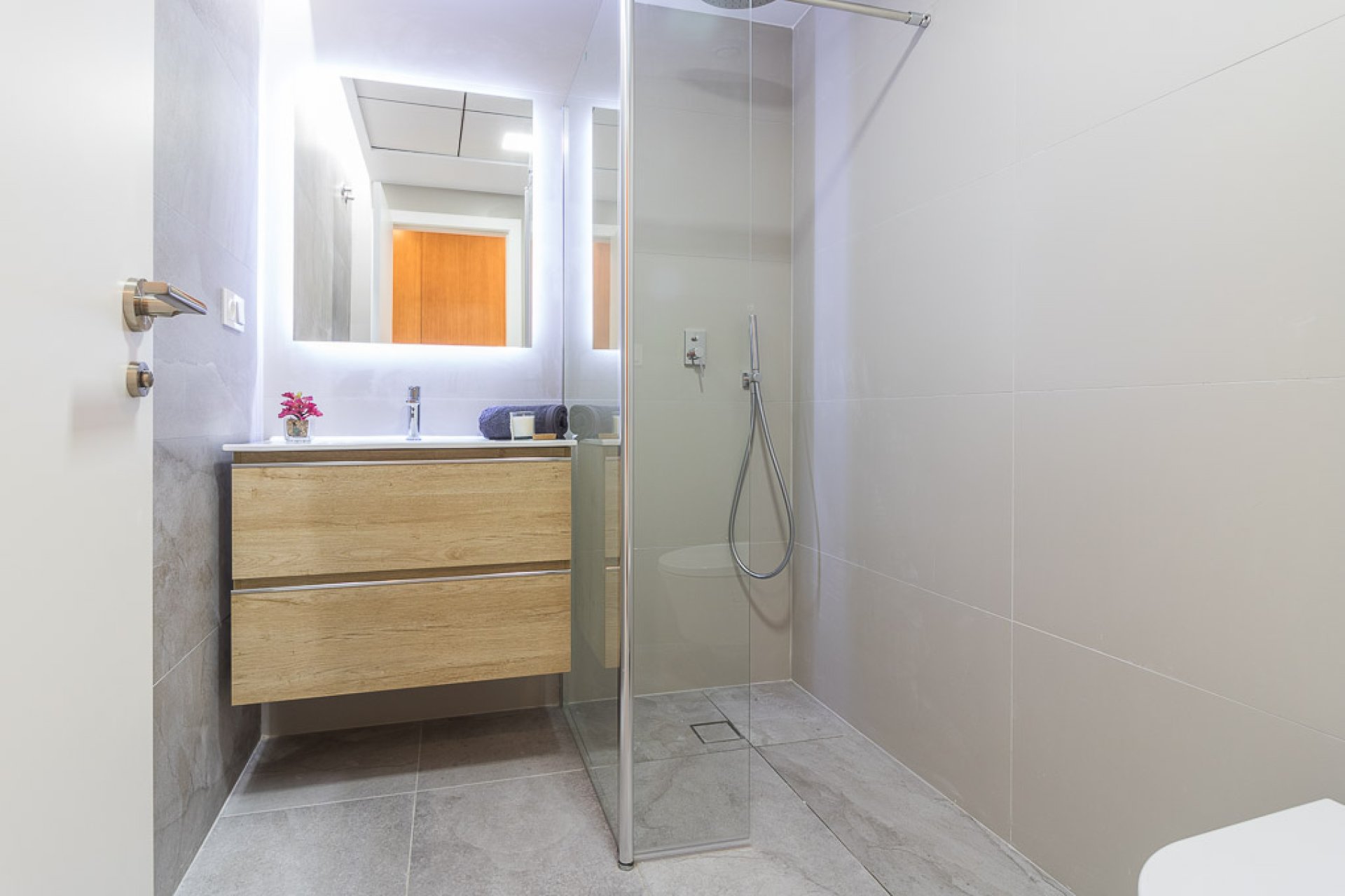 Obra nueva - Bungalow-Piso -
Torrevieja