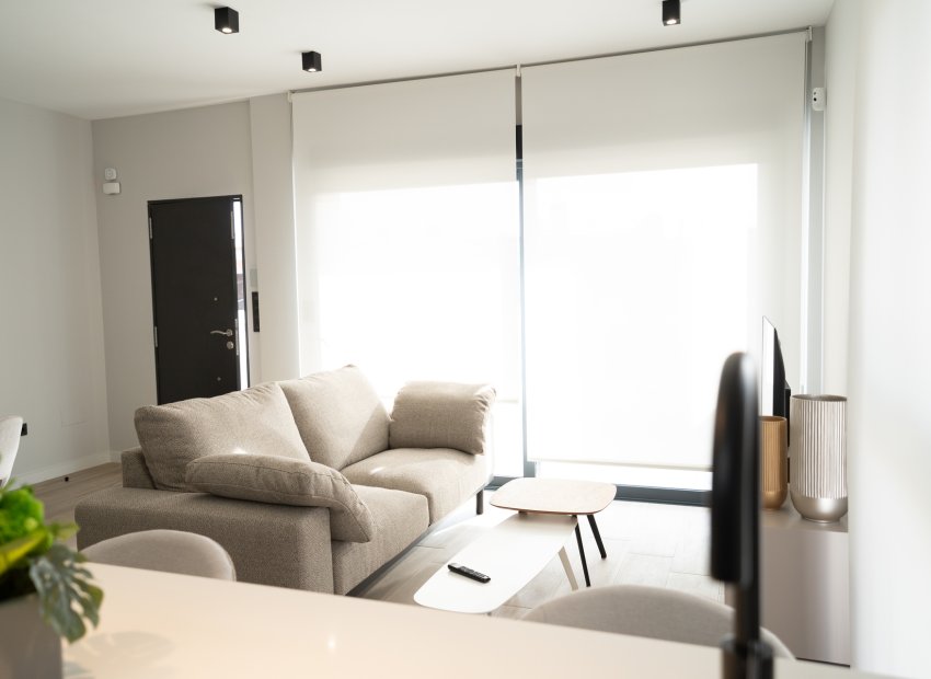 Obra nueva - Casa Adosada -
Torrevieja