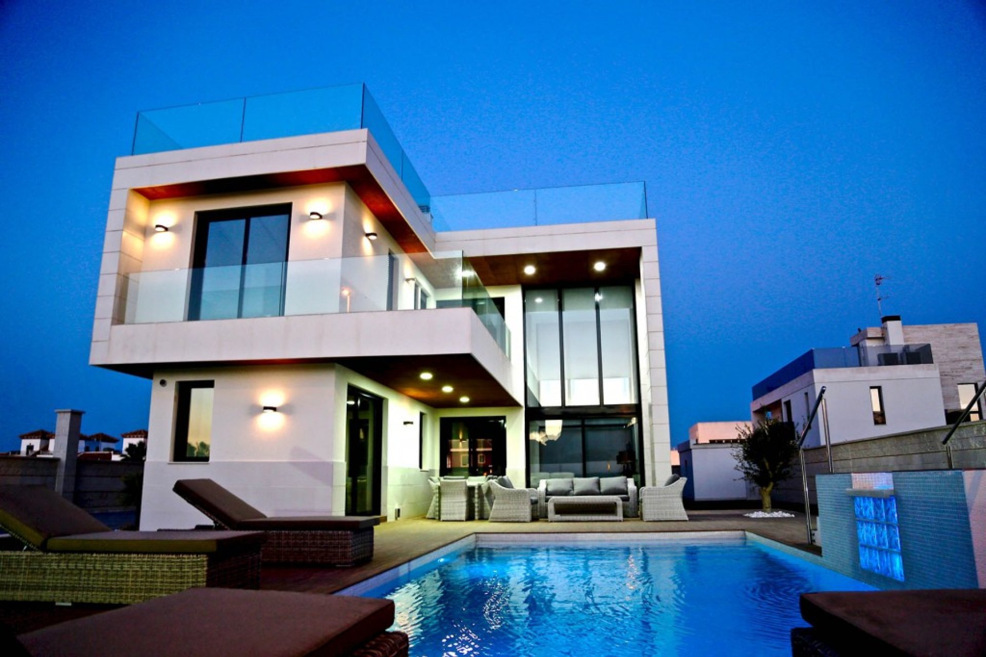 Obra nueva - Villa independiente -
Dehesa de Campoamor
