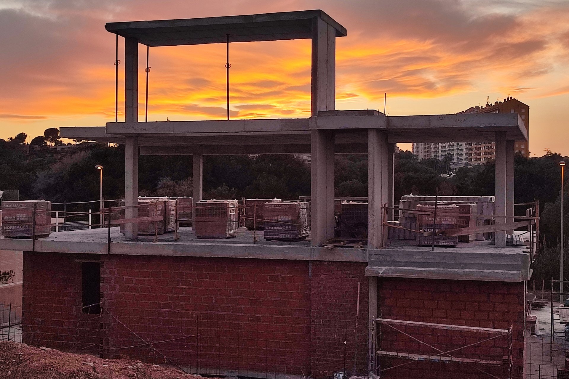 Obra nueva - Villa independiente -
Dehesa de Campoamor