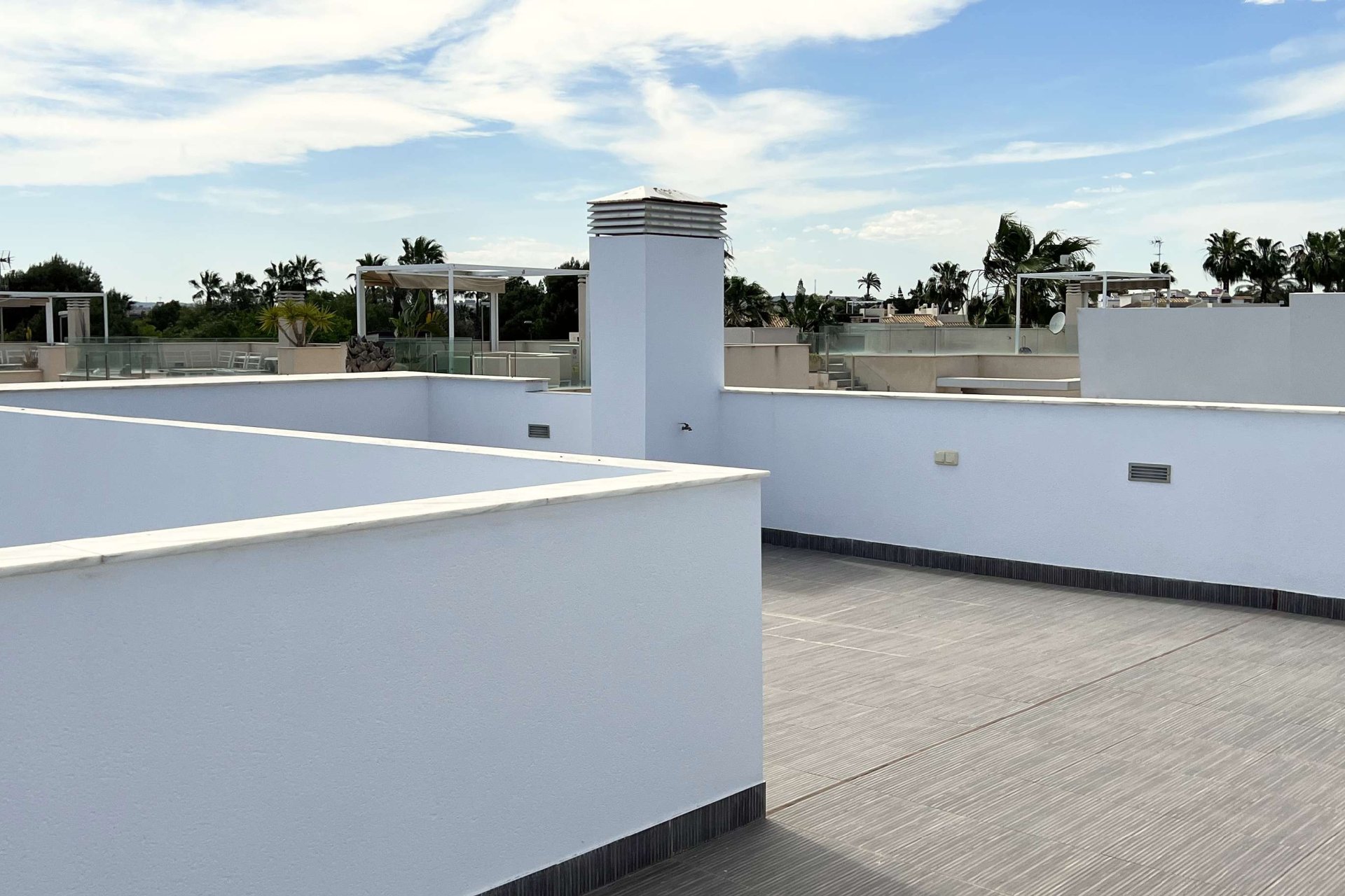 Obra nueva - Villa independiente -
Rojales