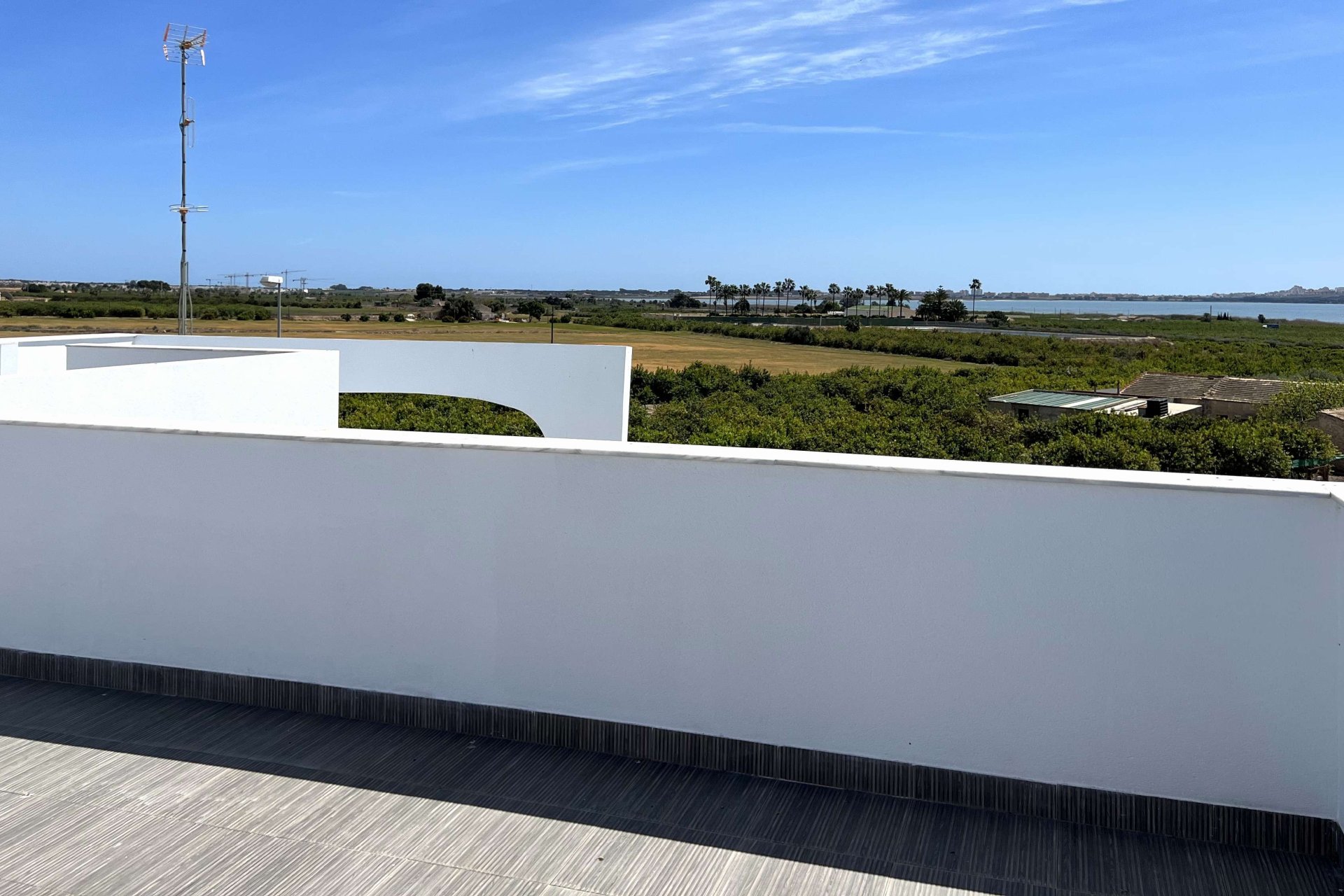 Obra nueva - Villa independiente -
Rojales