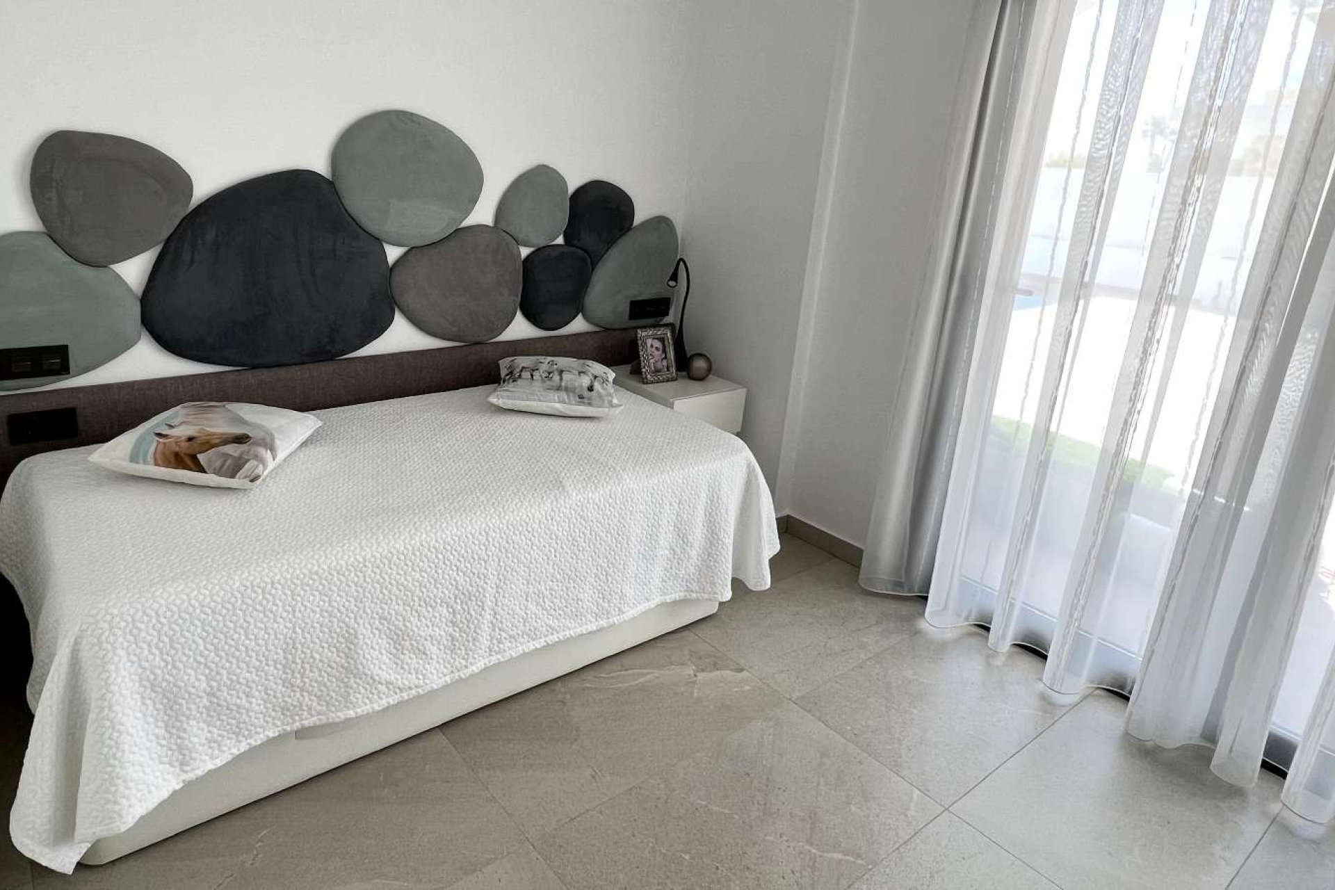 Obra nueva - Villa independiente -
Rojales