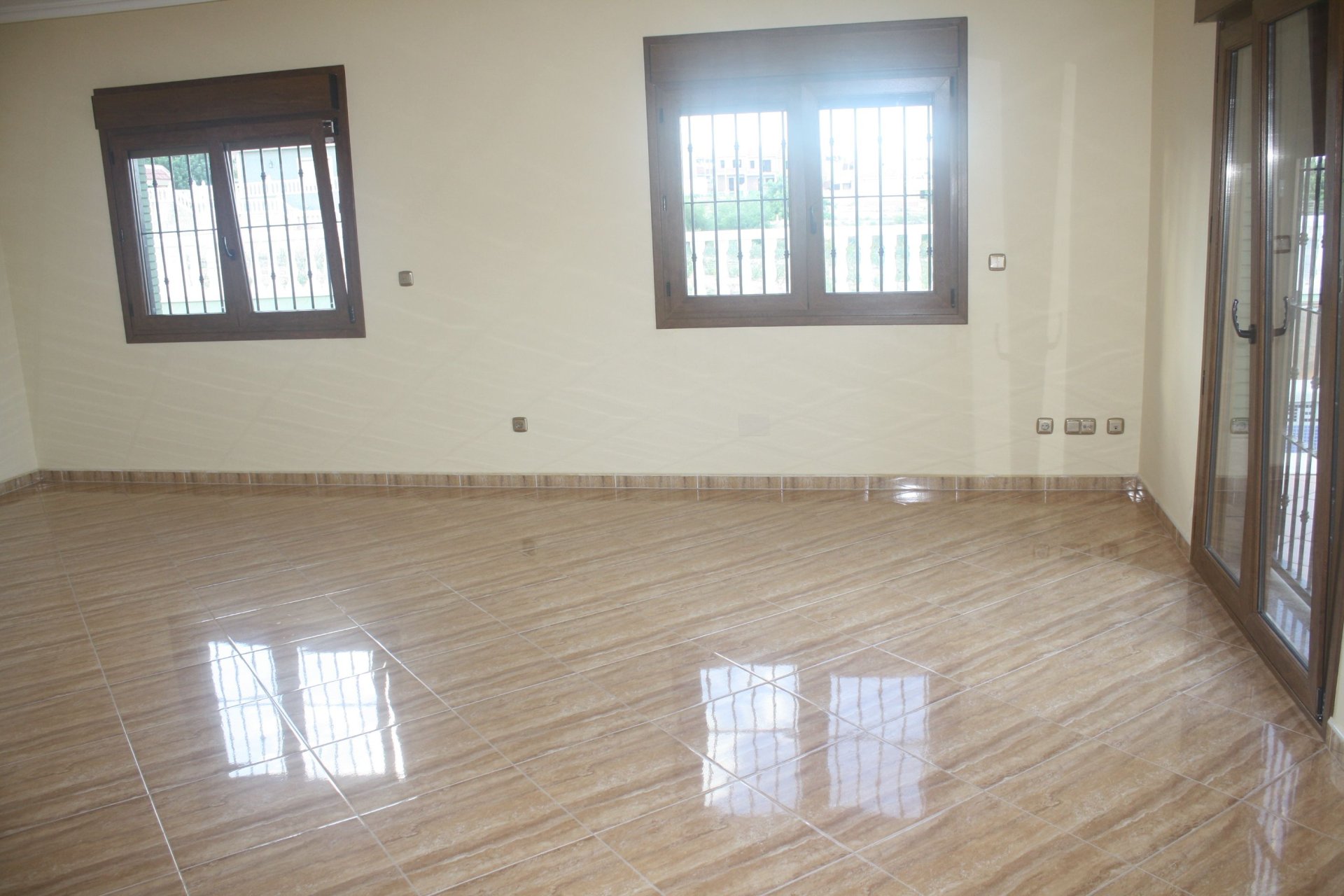 Obra nueva - Villa independiente -
Torrevieja