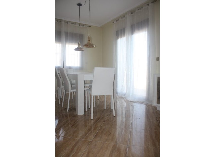 Obra nueva - Villa independiente -
Torrevieja