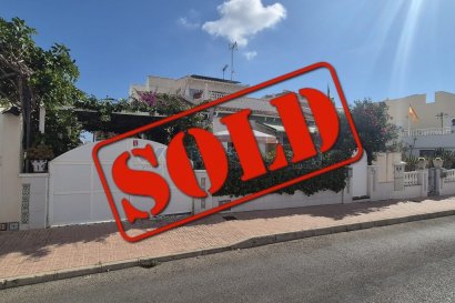 Quatro - Resale - Orihuela Costa -
                La Florida