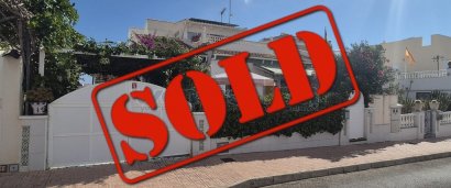 Quatro - Revente -
            Orihuela Costa - 239