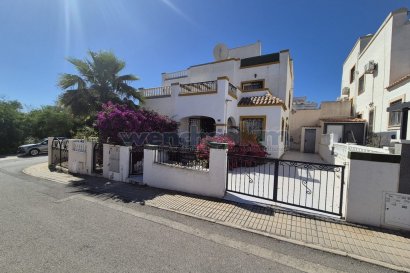 Quatro - Revente - Orihuela Costa -
                Los Altos