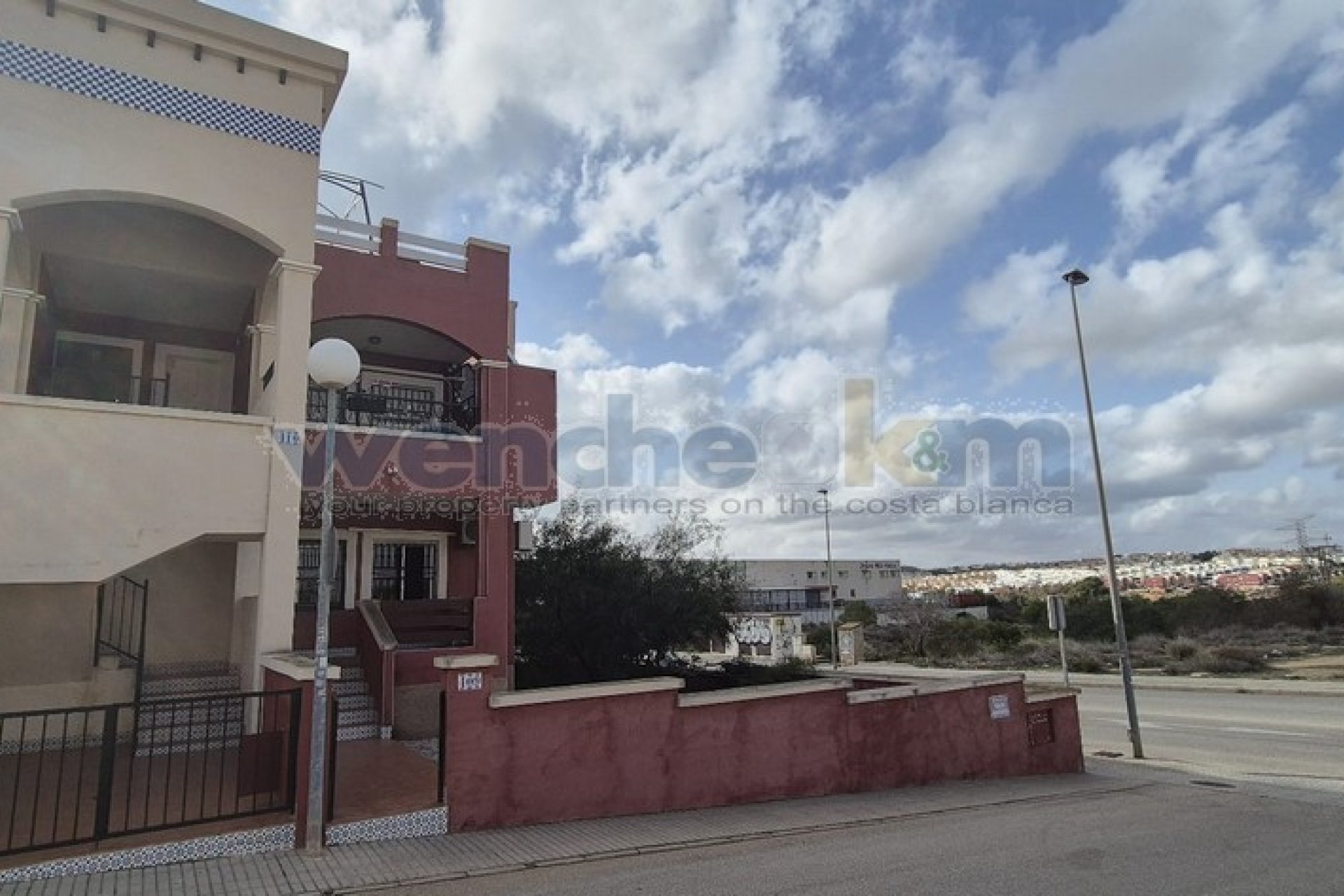 Resale - Bungalow-Apartment -
Orihuela Costa - Los Altos