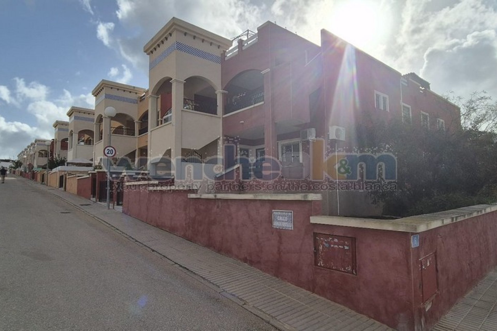 Resale - Bungalow-Apartment -
Orihuela Costa - Los Altos