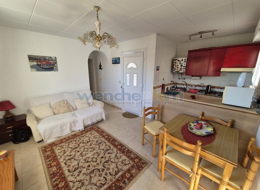 Resale - bungalow -
Orihuela Costa - La Florida