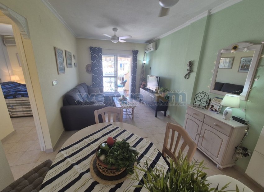 Resale - bungalow -
Orihuela Costa - Las Chismosas