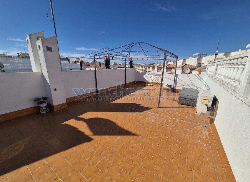 Resale - bungalow -
Orihuela Costa - Los Altos