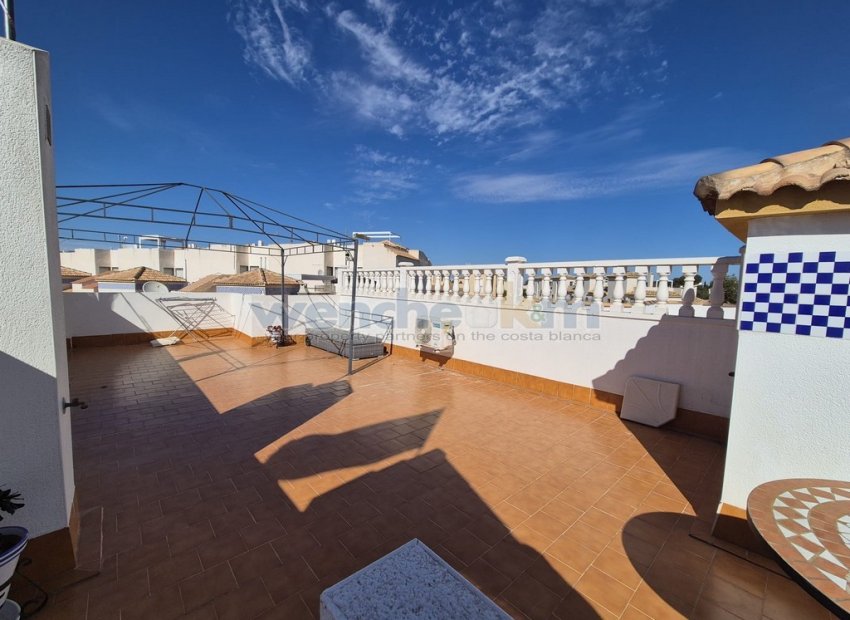 Resale - bungalow -
Orihuela Costa - Los Altos