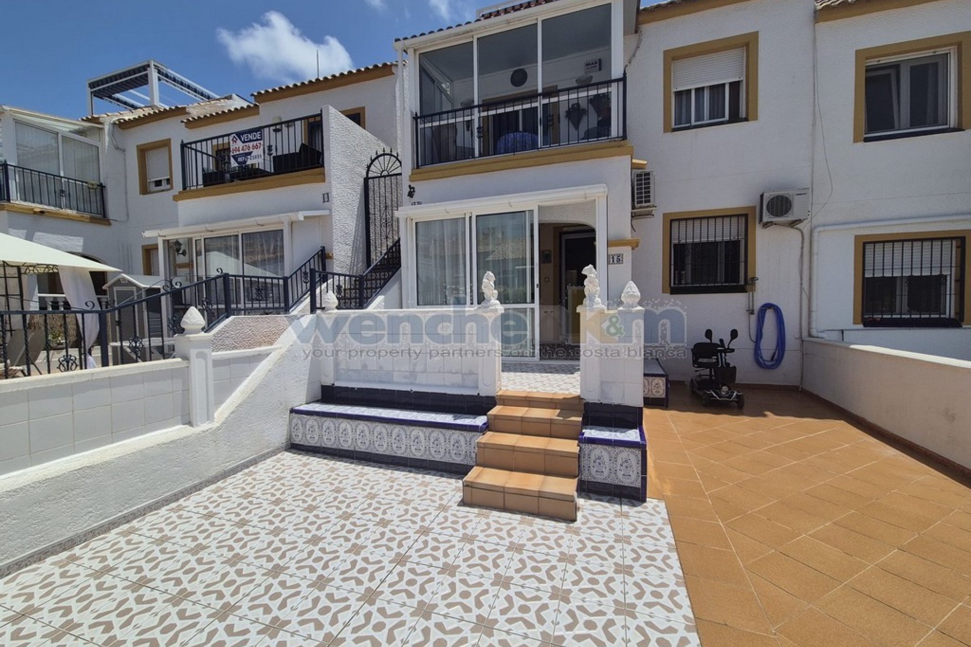 Resale - bungalow -
Orihuela Costa - Los Altos