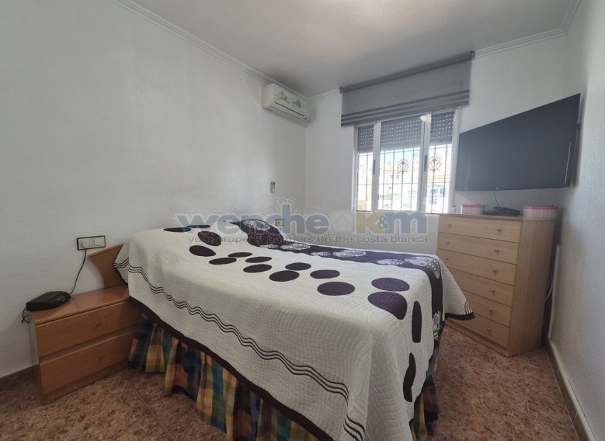 Resale - bungalow -
Orihuela Costa - Los Altos