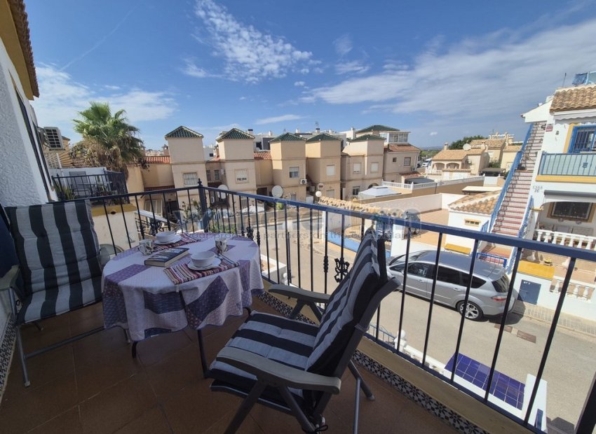 Resale - bungalow -
Orihuela Costa - Los Altos